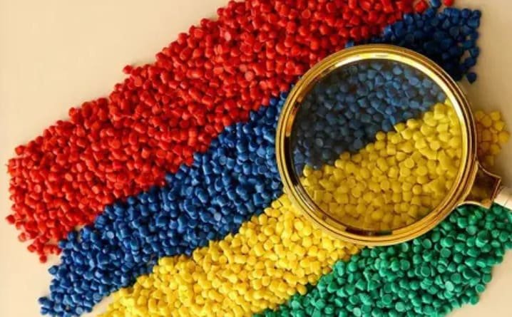 Evaluating the Particle Strength and Uniformity of Granules Produced by a Roller Granulator System